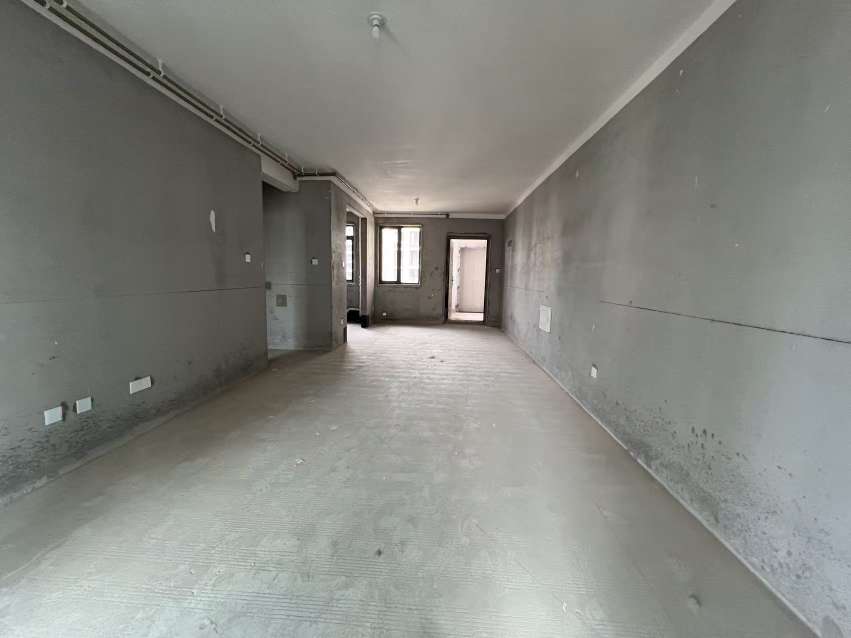 向阳苑 123平 南向三室二厅 学区房 毛坯出售_2