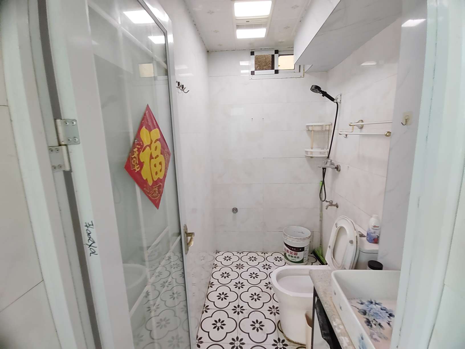 裕安小区3室1厅精装出租 家具家电齐全_12