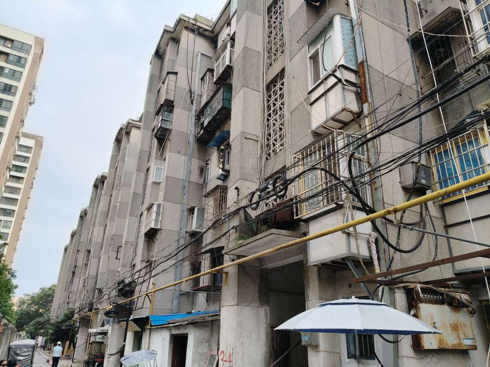 机厂新建村 57平 两室一厅 南向采光好 满两年交通便利_9