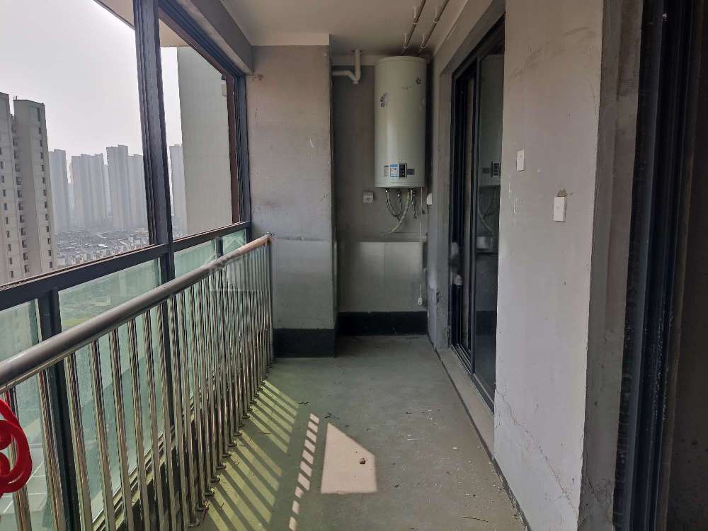 向阳苑 97平 三室两厅 采光好 交通便利 毛坯房_8