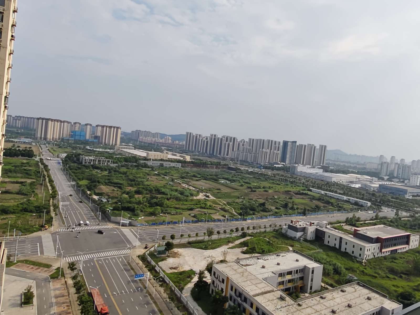 林巷安置小区 87平 两室两厅 南向采光好 毛坯随时看房_9