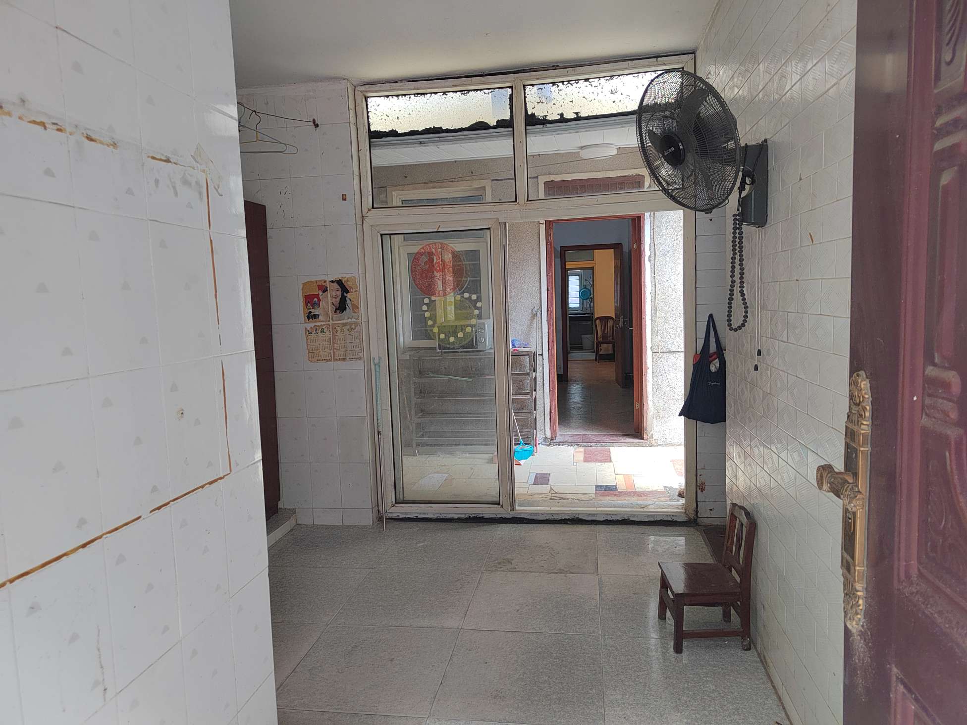 华声苑 68.47平 两室一厅 院子开门，自建房，平台，学区房 交通便利 简装出售_11