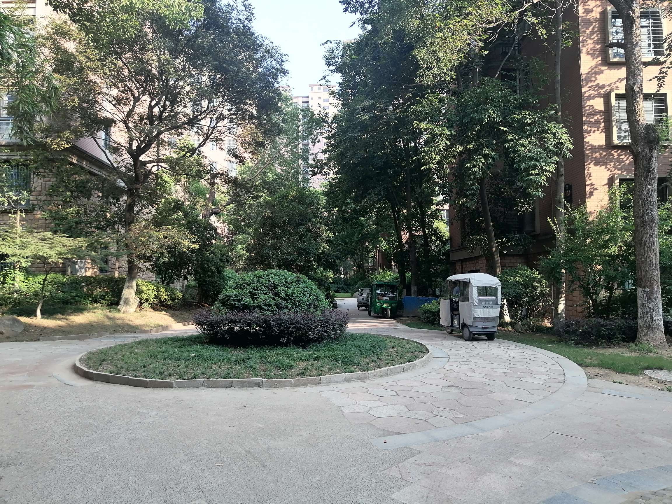 泉山湖 85平精装两室 交通便利学区房 满两年采光好_6