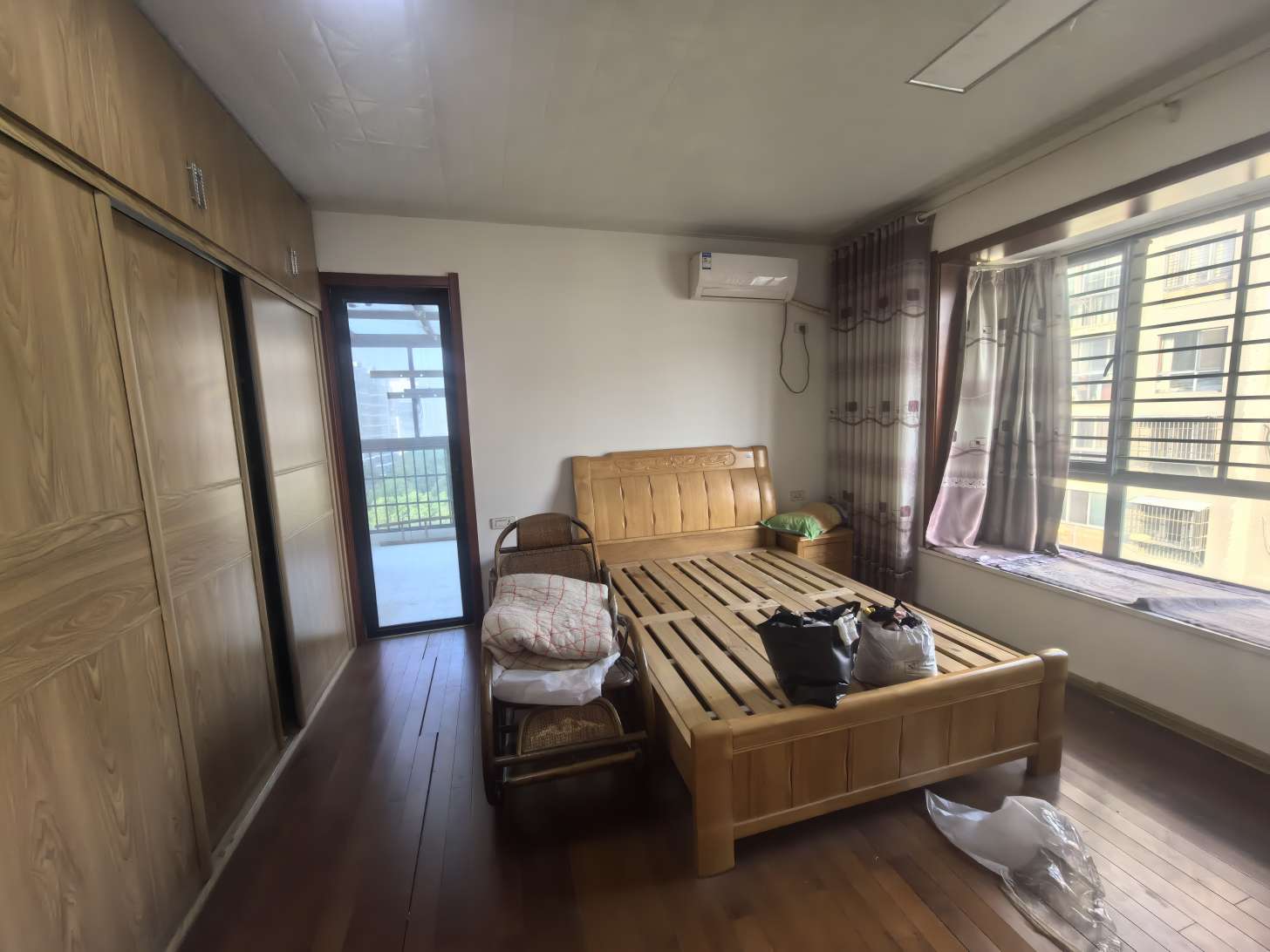 青水湾 175平 5室3厅精装 南北通透 配套齐全 随时看房_15