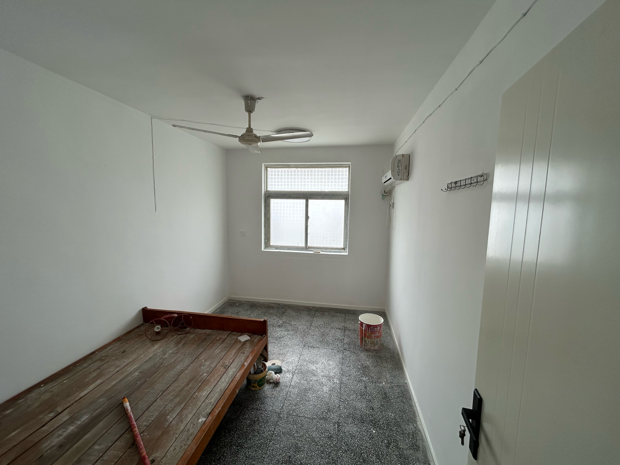 基建村 69平精装三室 学区房 配套齐全 随时看房_9