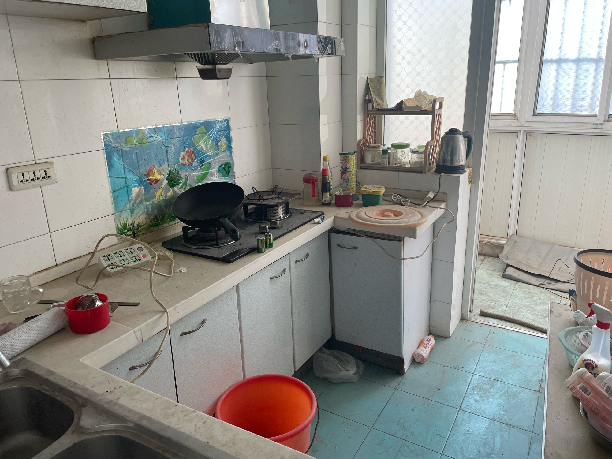 惠利商住楼 96平 精装三室二厅 采光好配套齐全 随时看房_6