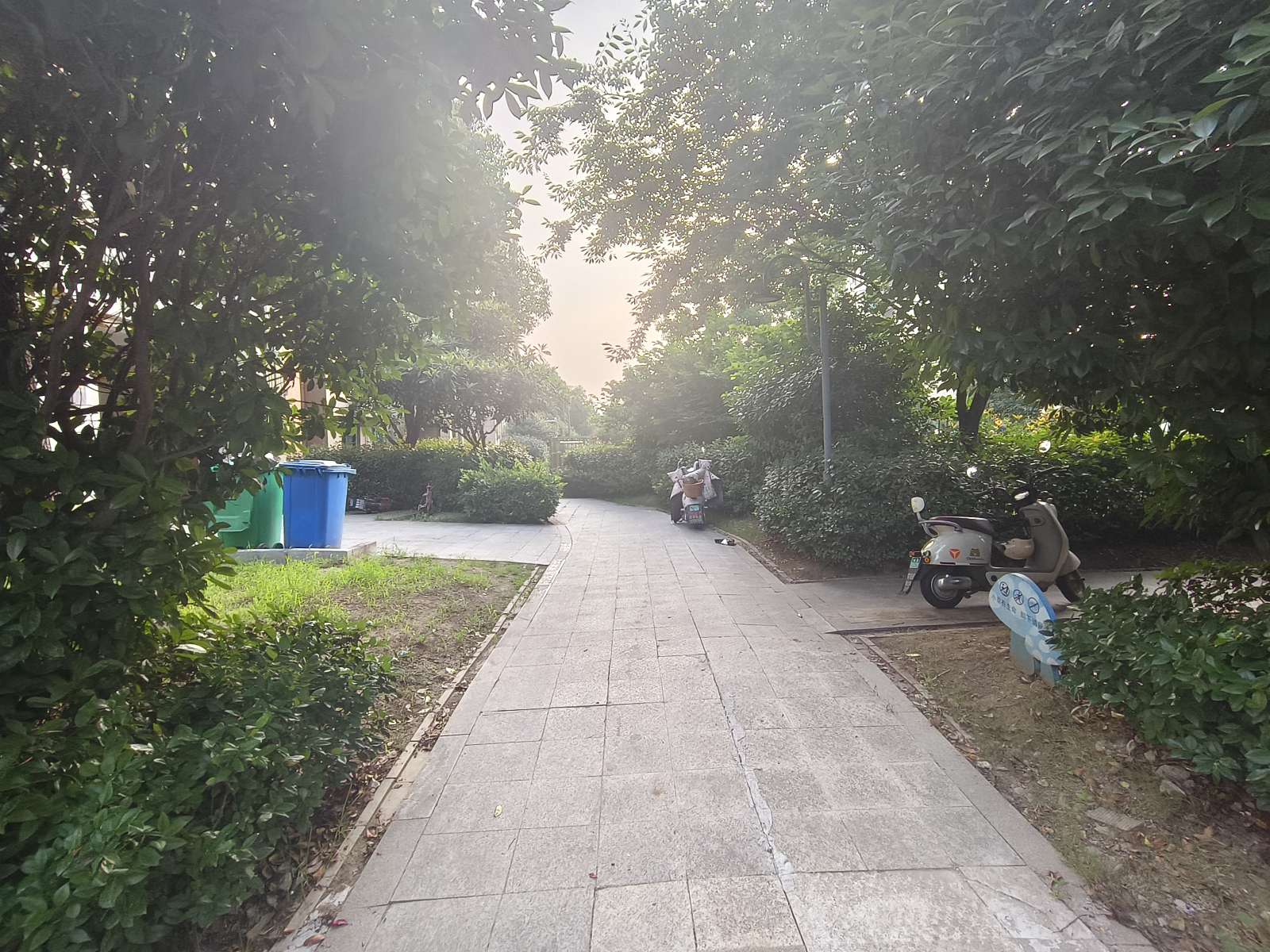 寿县碧桂园 97平 精装三室 交通便利学区房 满两年_9