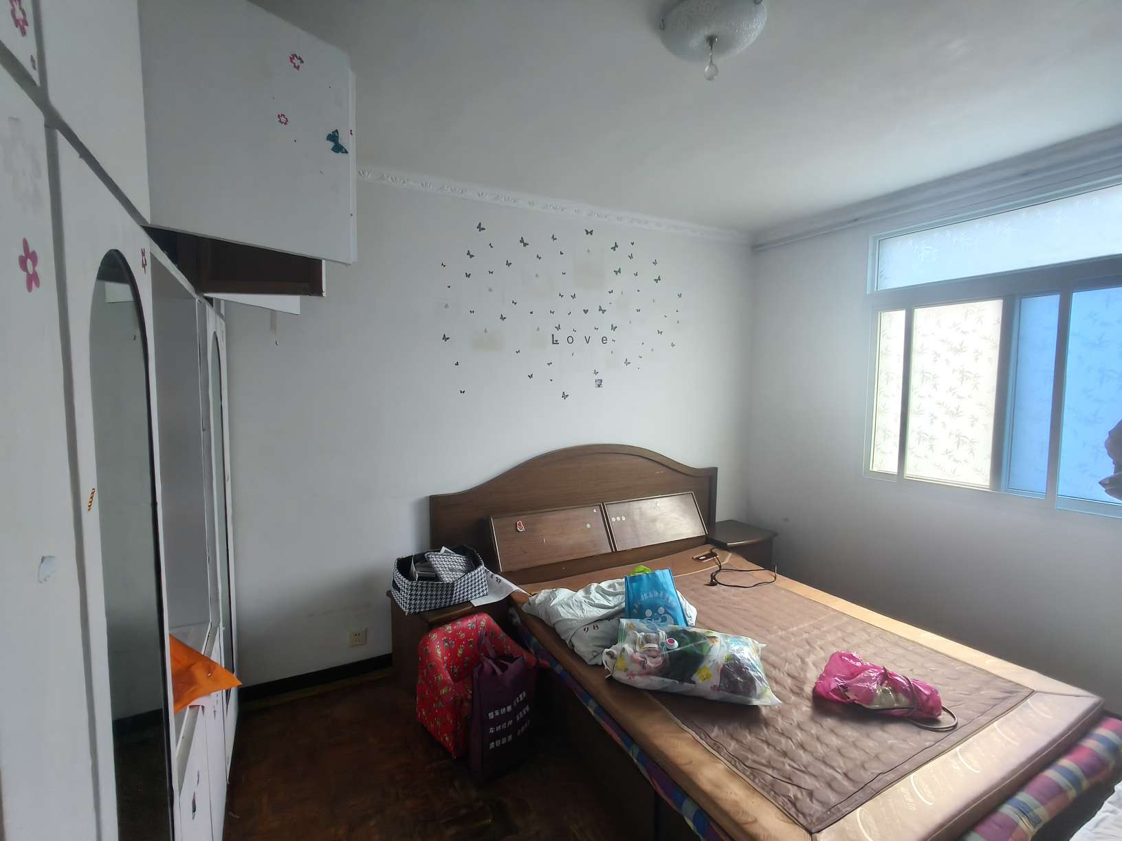 柏园新村 62平 三室一厅 交通便利 配套齐全 简装出租_4