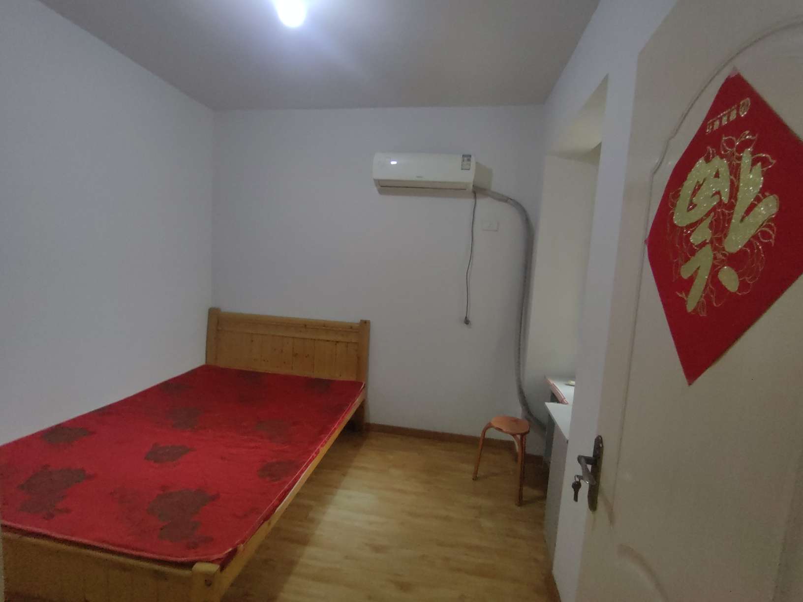 西湖春天精装三房出租_3