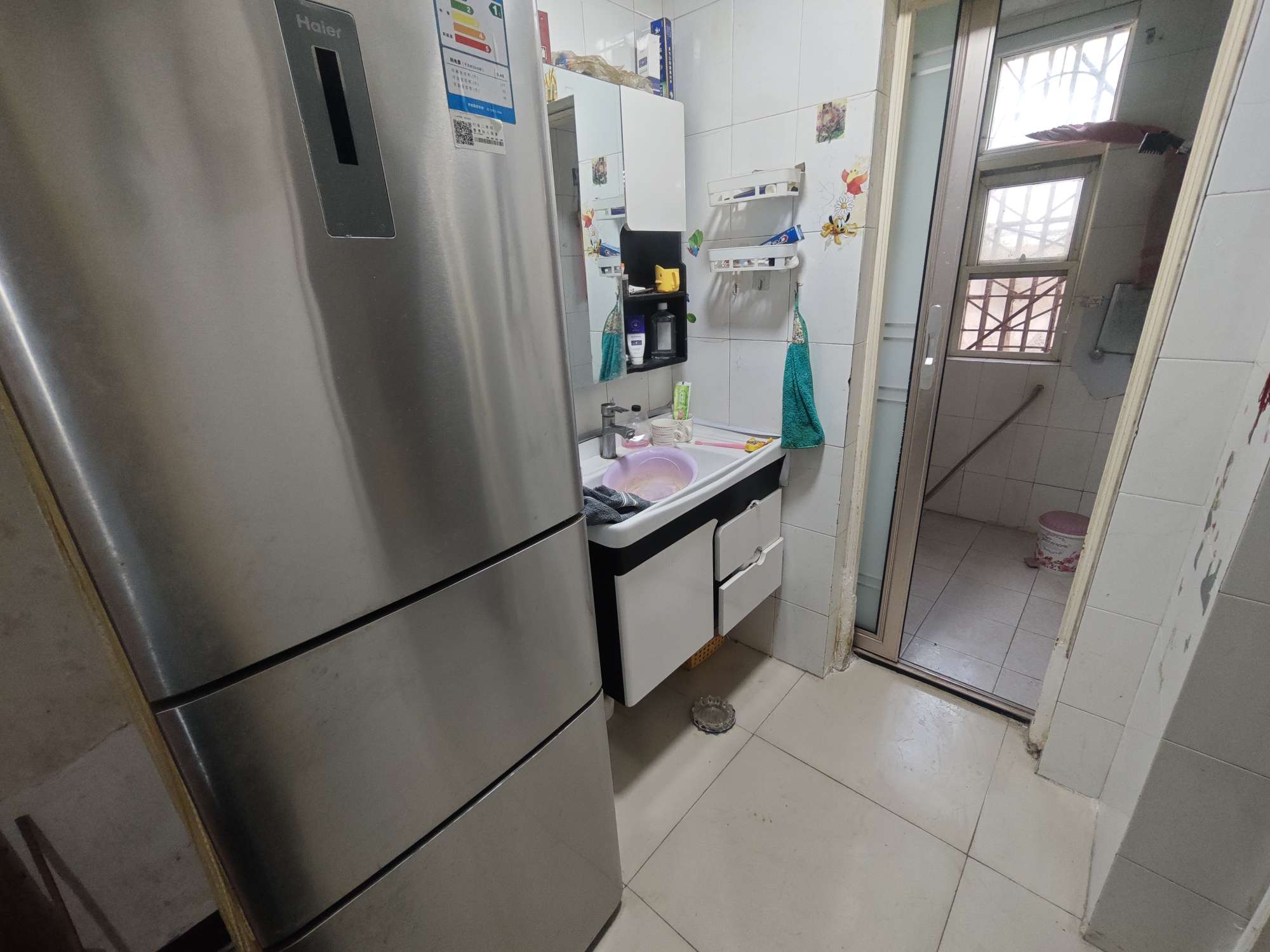 香港街 74平 朝南两室 精装拎包入住 交通便利_10