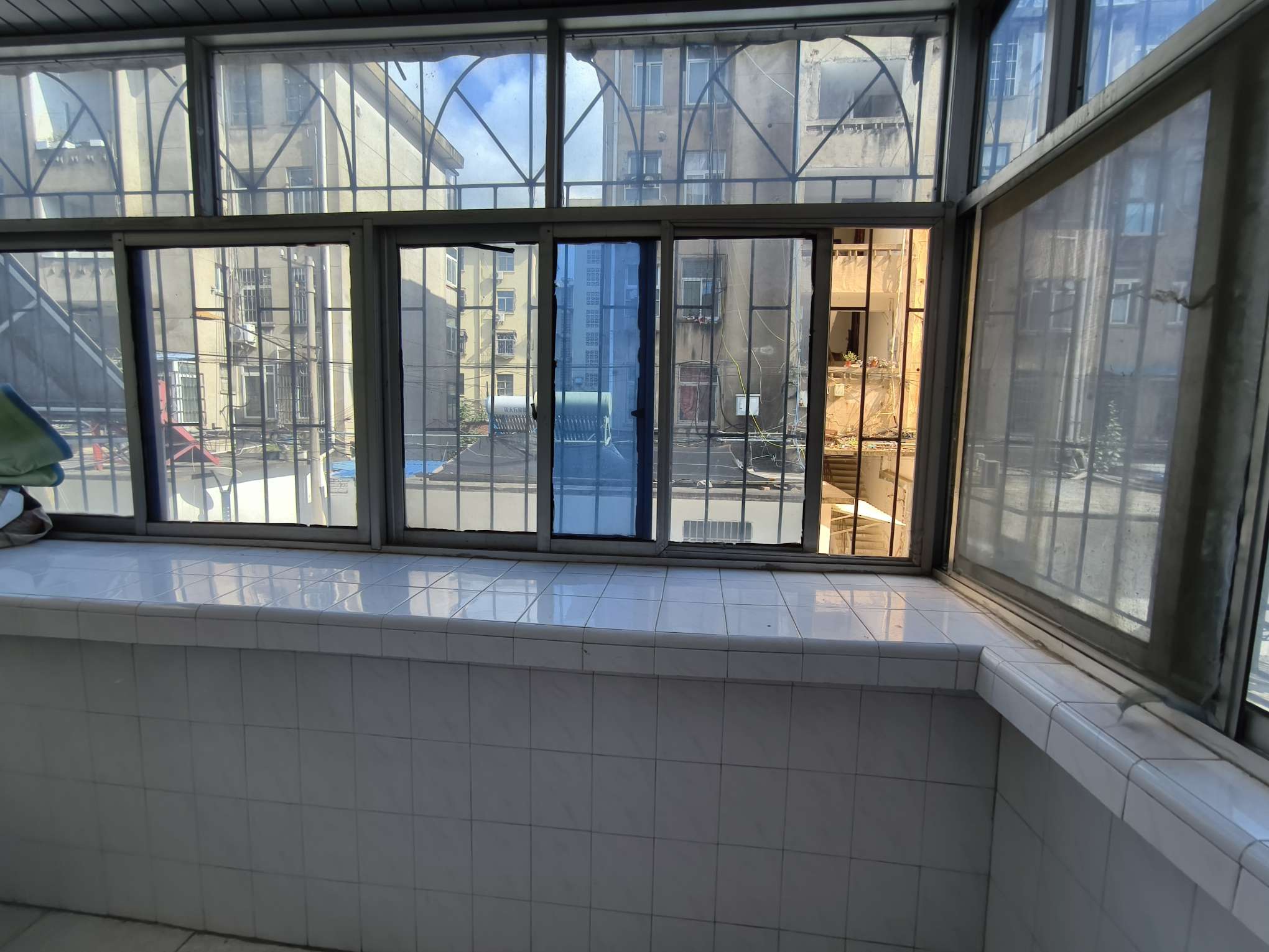 基建村两室一厅普装出租_17