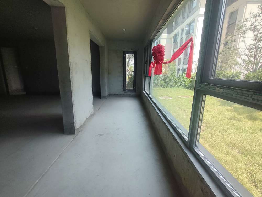 雍荣府 151平 三室两厅 学区房采光好 毛坯洋房_6