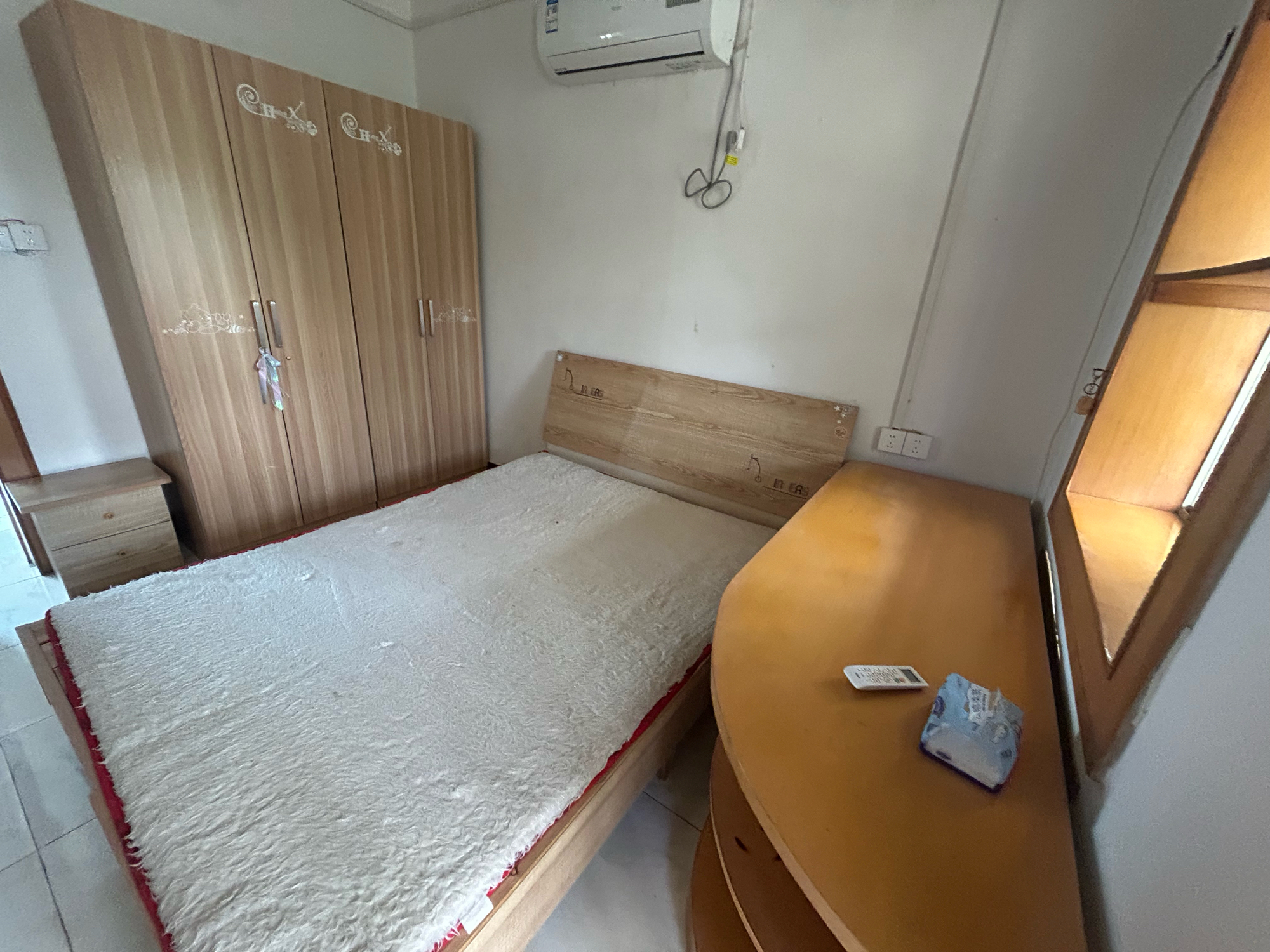 洞泉小区 四楼 简装两室一厅 诚心租_4
