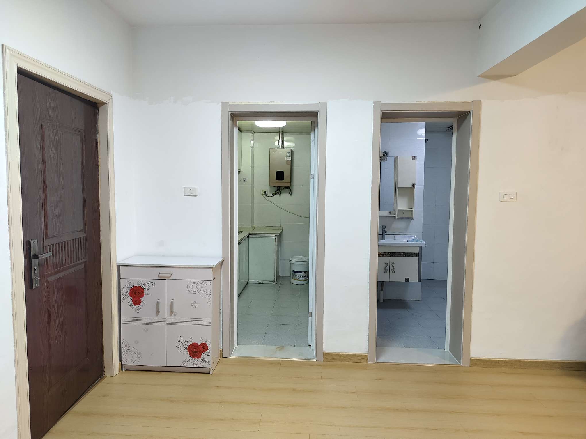 西湖春天精装2室 家具家电齐全 对外出租_10