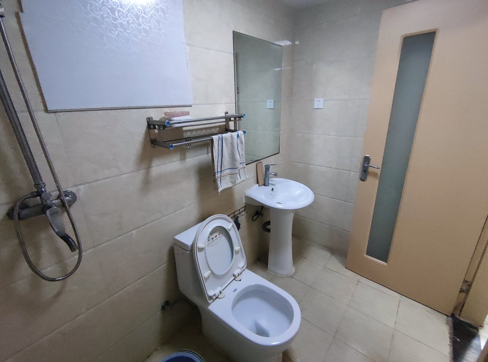 山南印象 一室一厅 精装 家具家电齐全 拎包入住吉房 出租_6