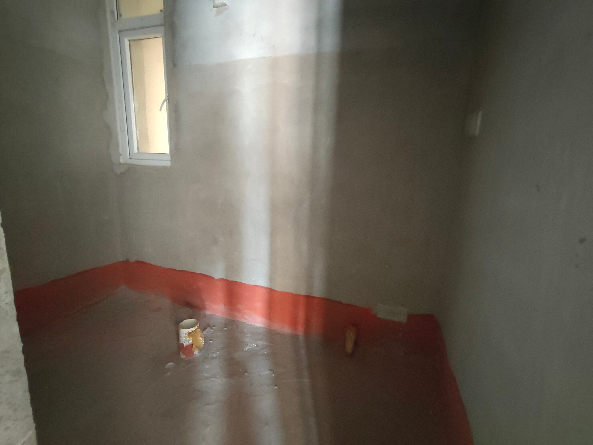 万盛华府3室2厅 毛坯房出售 _9