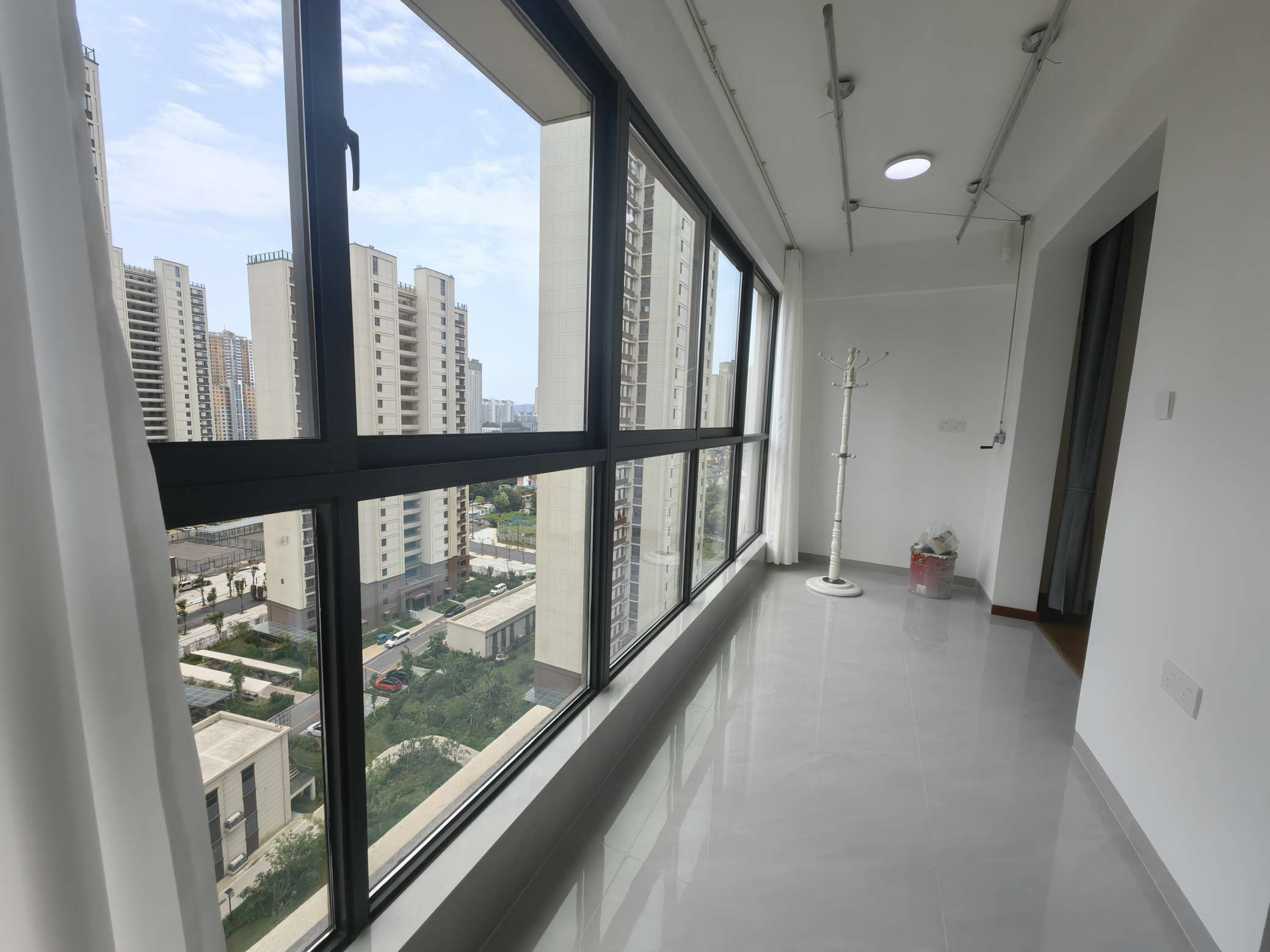 向阳苑 97平 三室两厅 交通便利 毛坯出租_10