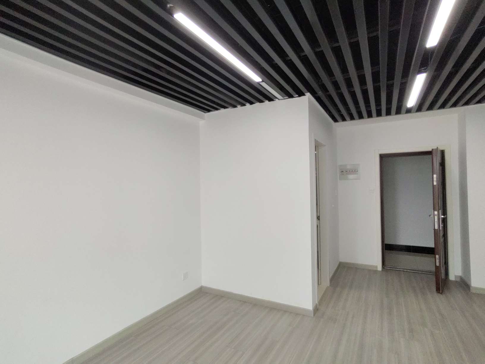 中城建城市国际中心 45平 精装一室一厅 交通便利配套齐全_4