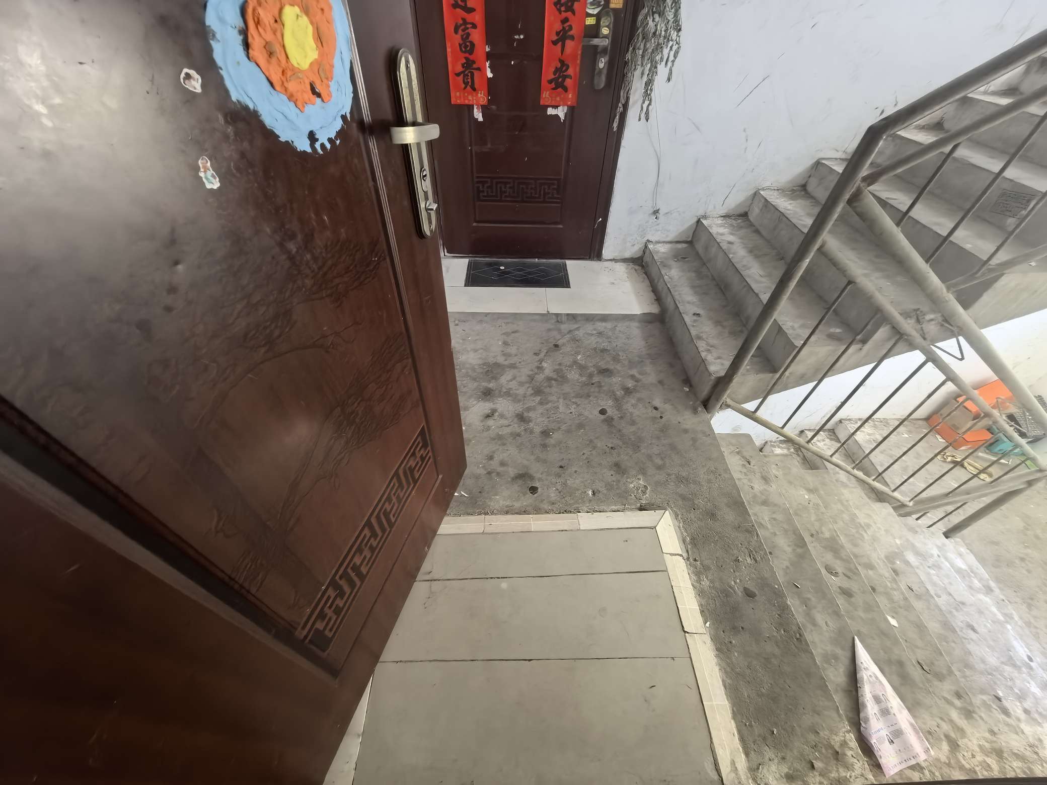 东风小区 90平 南向两室两厅 交通便利 简装出租_6