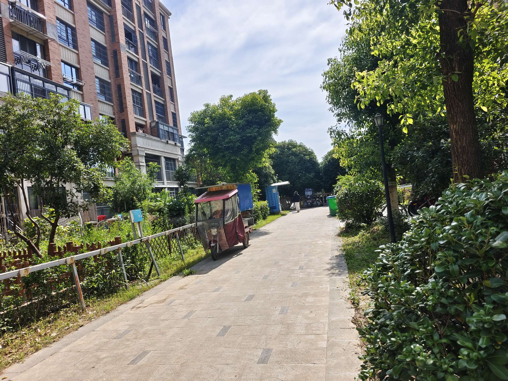 翰林首府 103平 南北通透三室两厅 简装出租 满五唯一_9