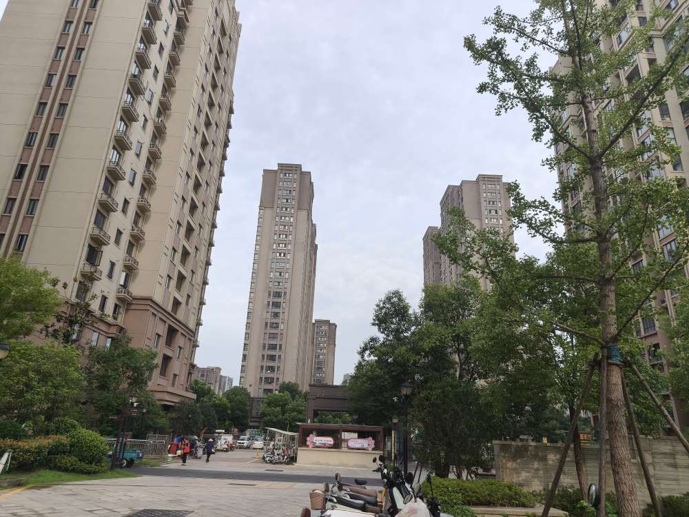 世茂公园城一期 91平 三室二厅精装 满两年 学区房交通便利_14