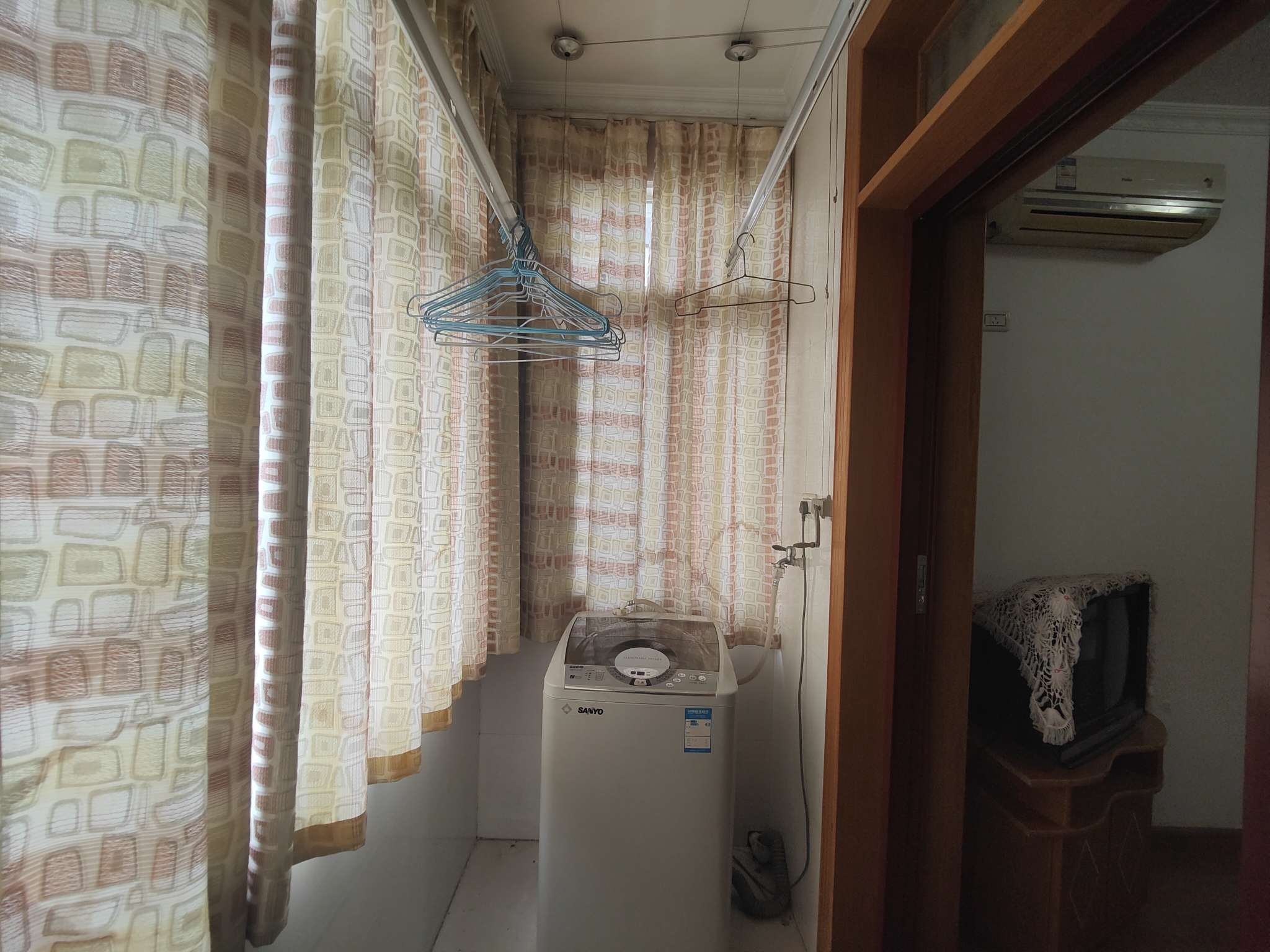 胜利小区 95平 三室两厅 满两年 交通便利 配套齐全_11