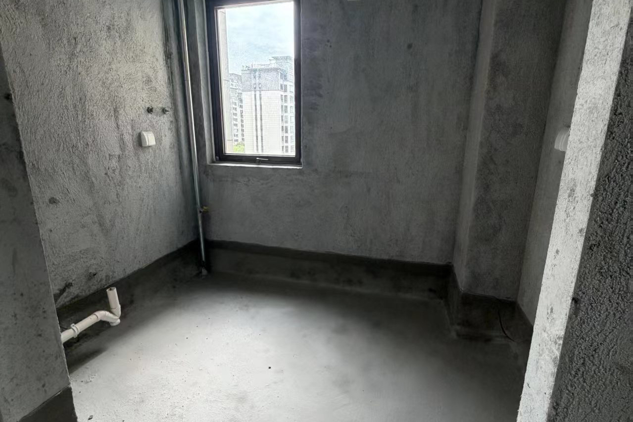 鼎元世家112平南北通透三室毛坯  学区房_10