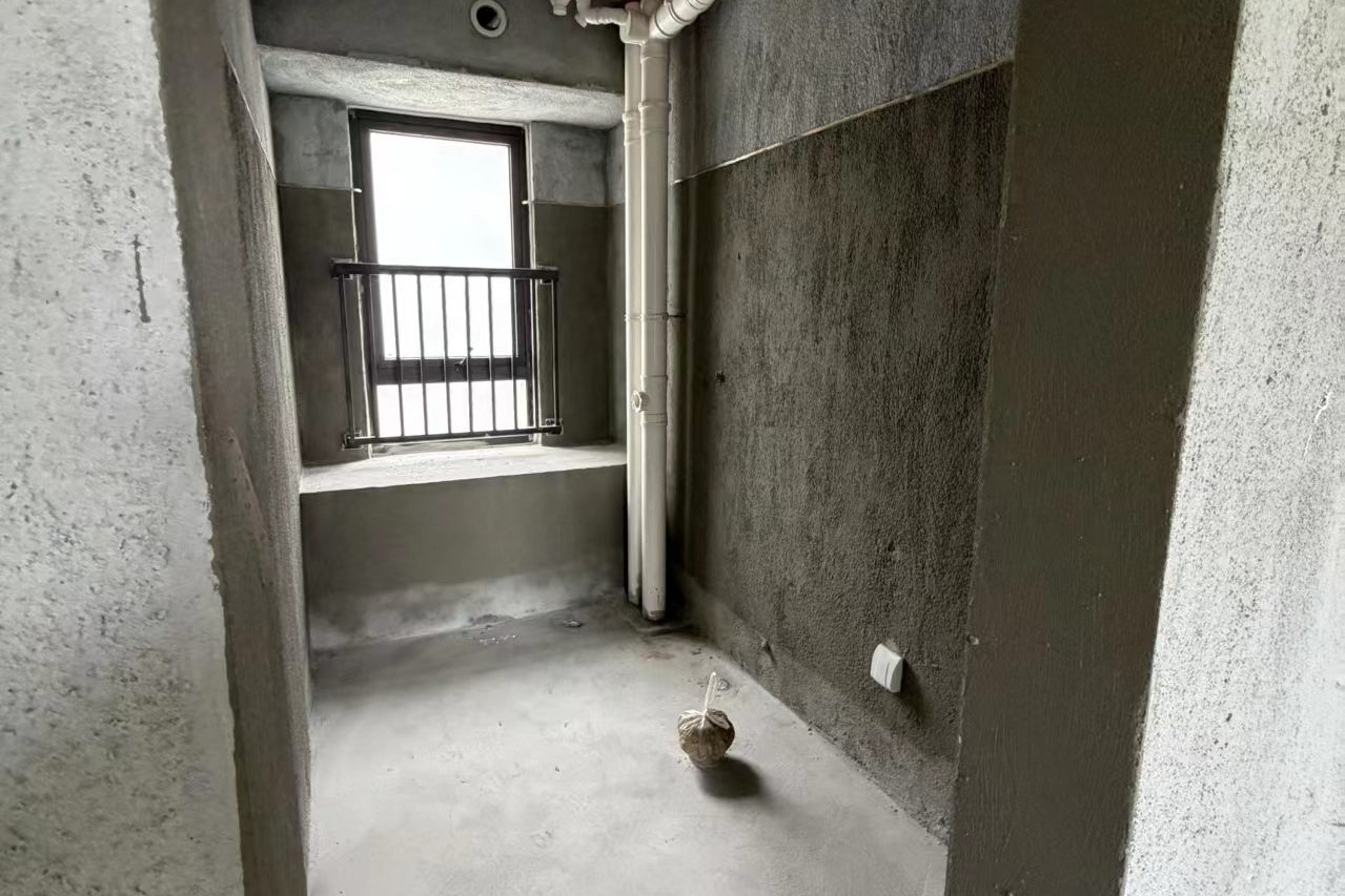 鼎元世家112平南北通透三室毛坯  学区房_15