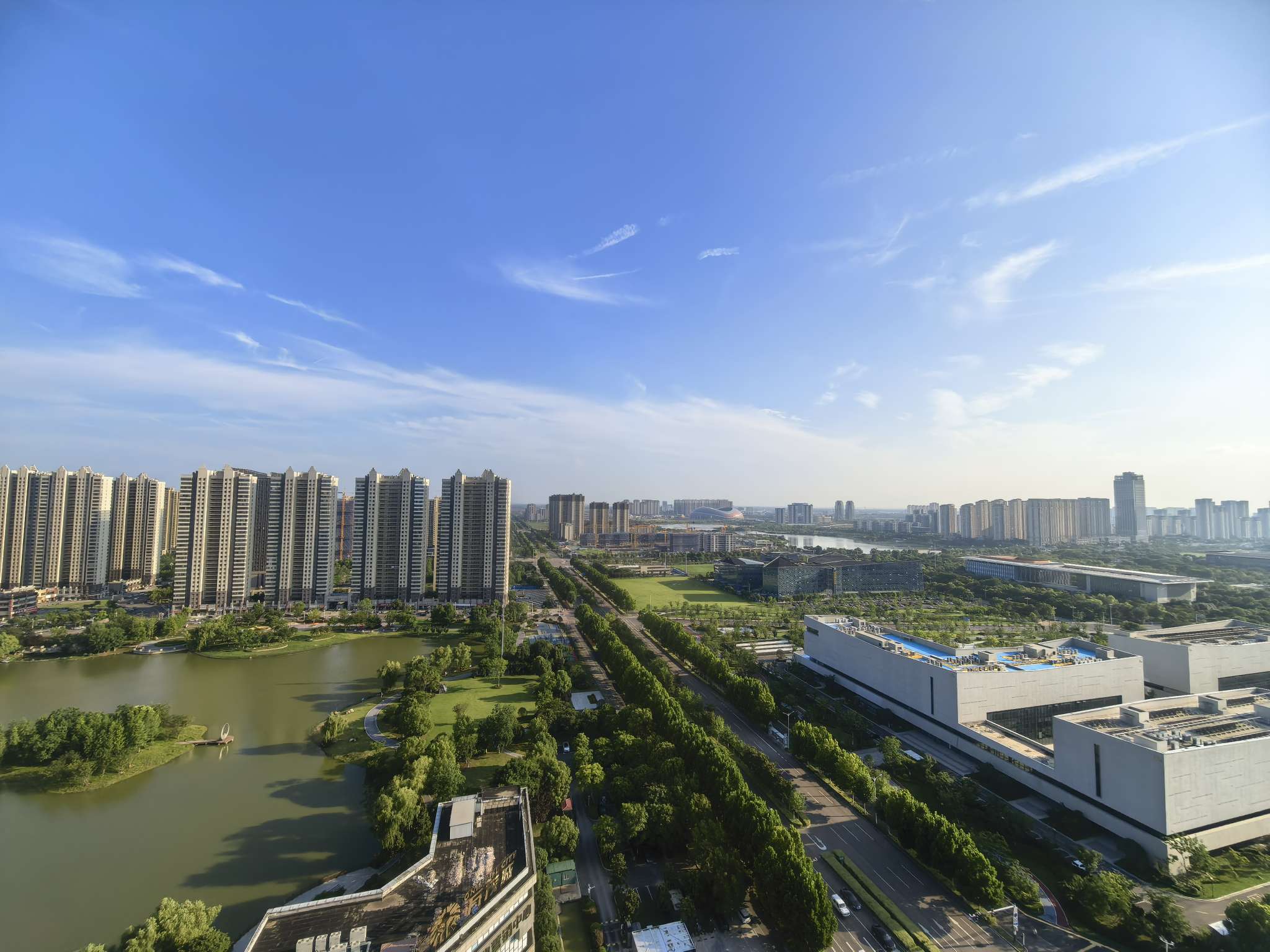 恒大绿洲 81平精装两居 学区房满两年 采光好随时看房_18