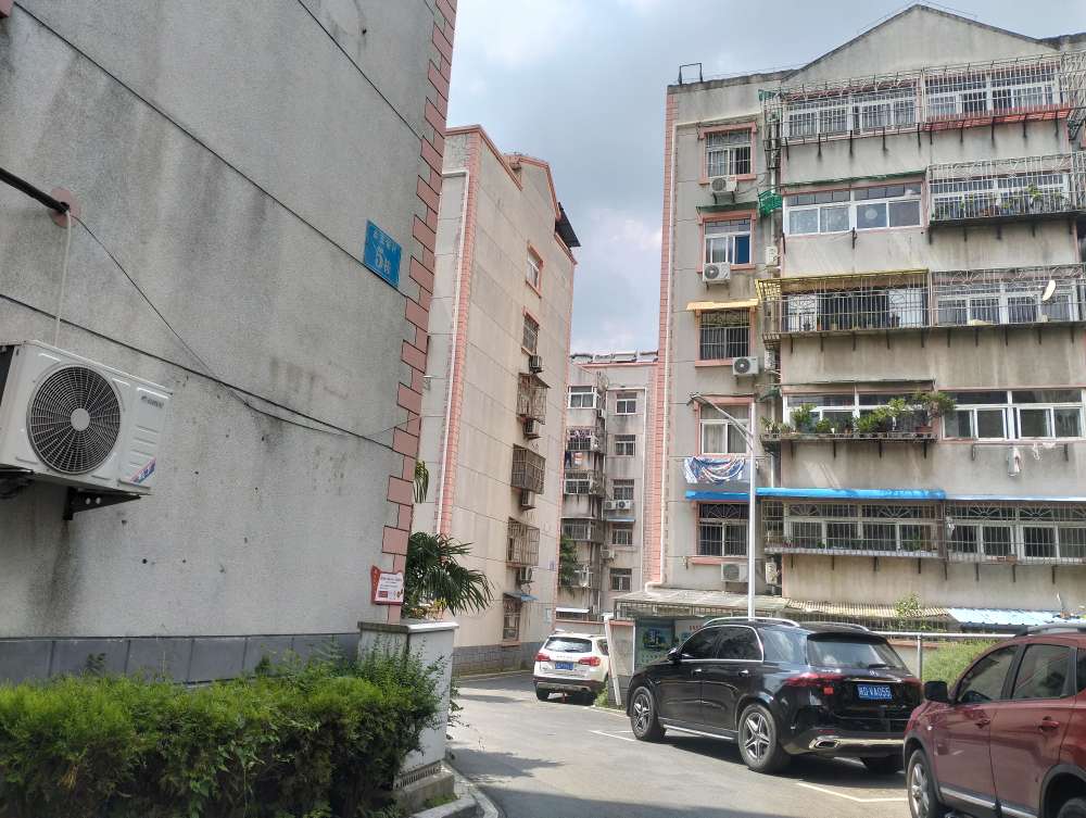金玉新村 80平 西向三室 交通便利 简装随时看房_11