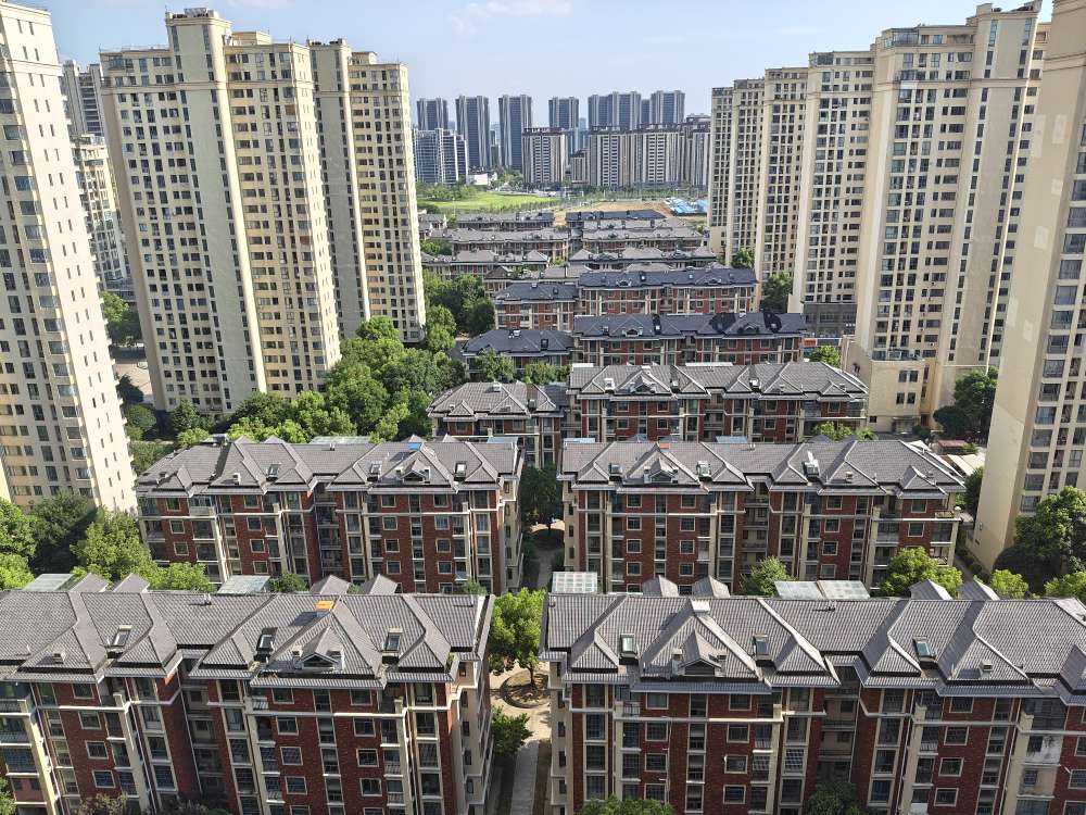 西湖春天精装85平方2室2厅家具家电齐全拎包入住二中正对面。_10