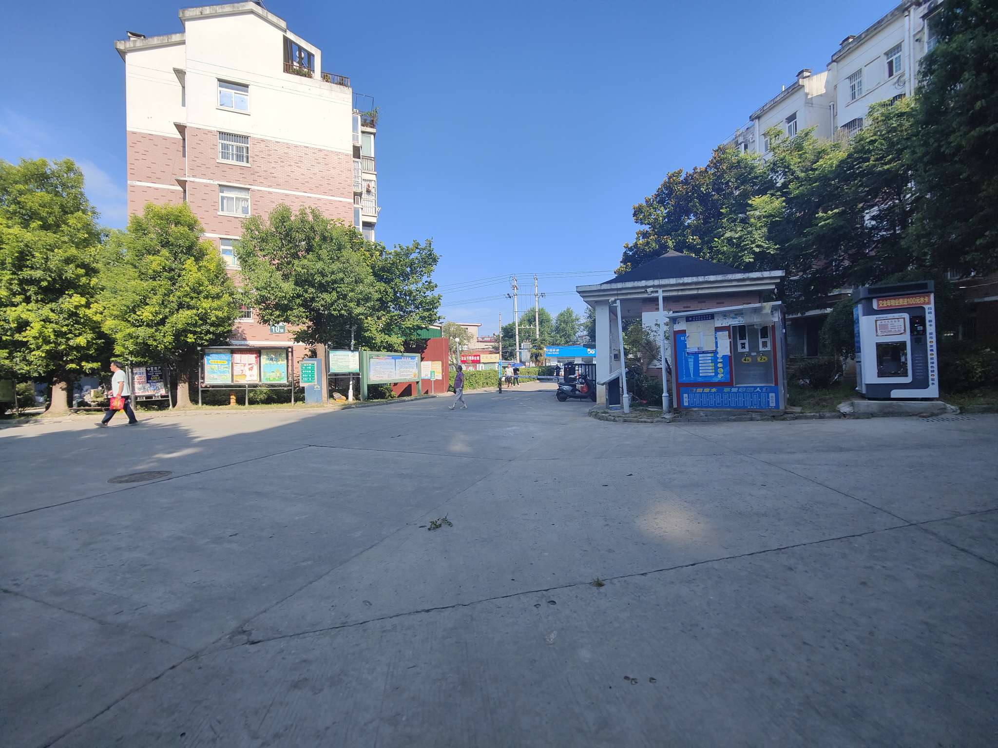 听泉小区 90平 南向精装三室 交通便利 低单价_13