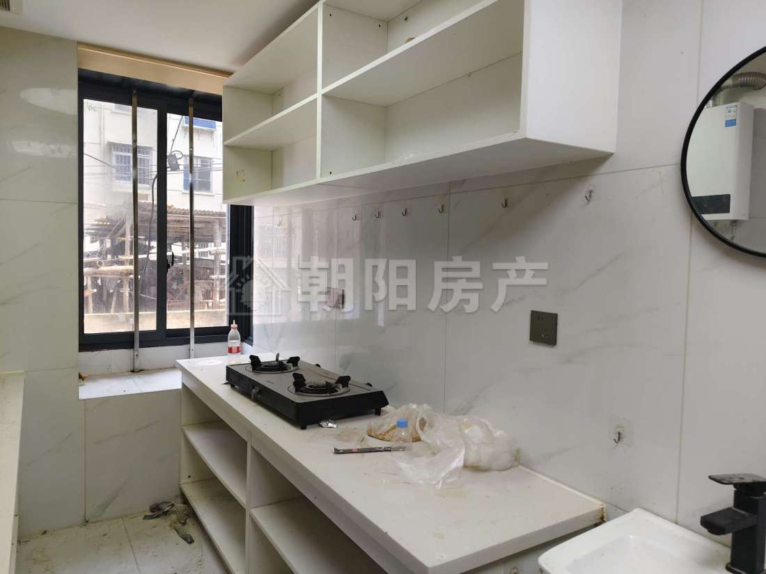东淮公交大院 60平 南向两居 精装拎包入住 学区房随时看房