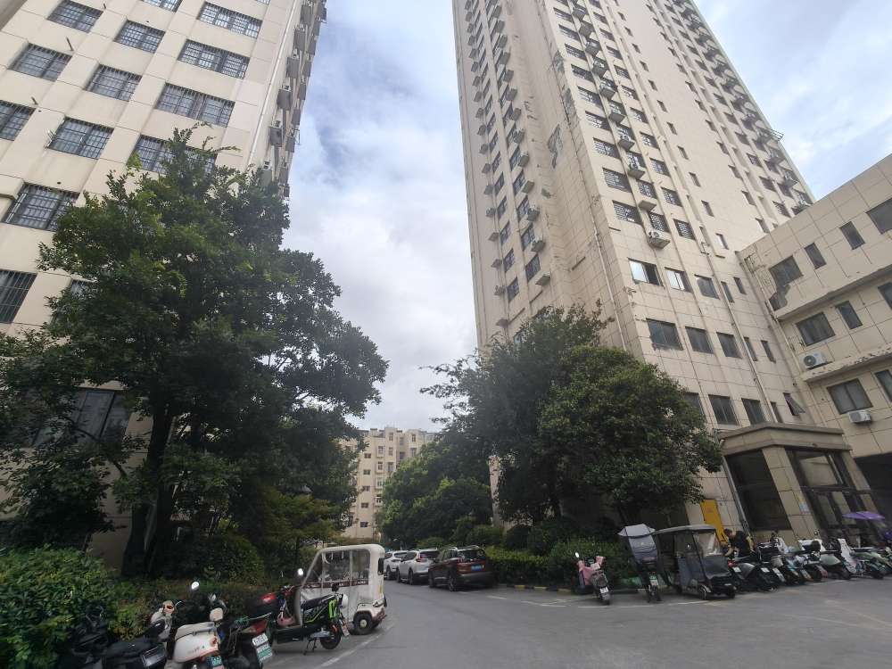 玉园小区 107平 精装三室两厅 学区房满两年 单价仅3738元_6