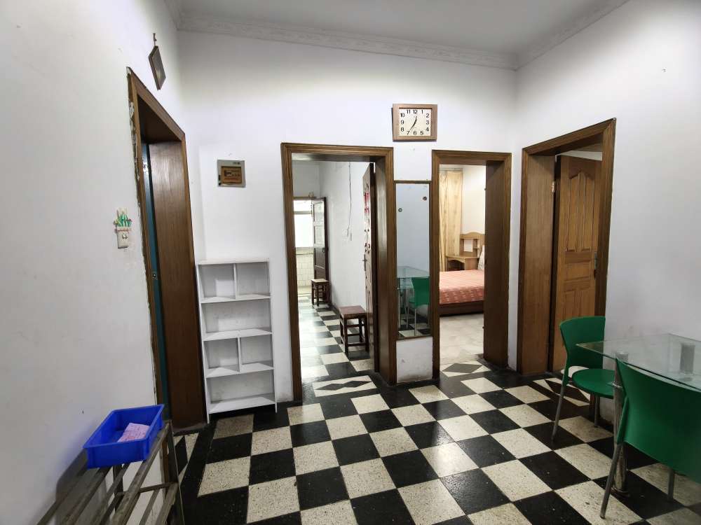 粮食局大院 65平 南向精装三室 学区房 交通便利_4