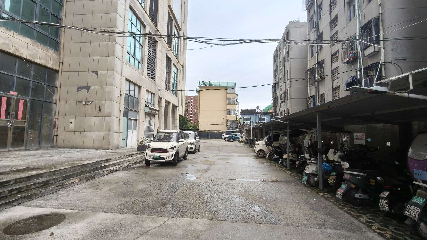 金格商厦 95平 南向两室两厅 学区房 毛坯 随时看房_24