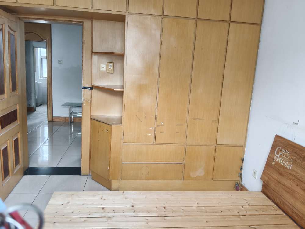 裕安小区 68平 两室一厅 简装出租 交通便利 满两年_5
