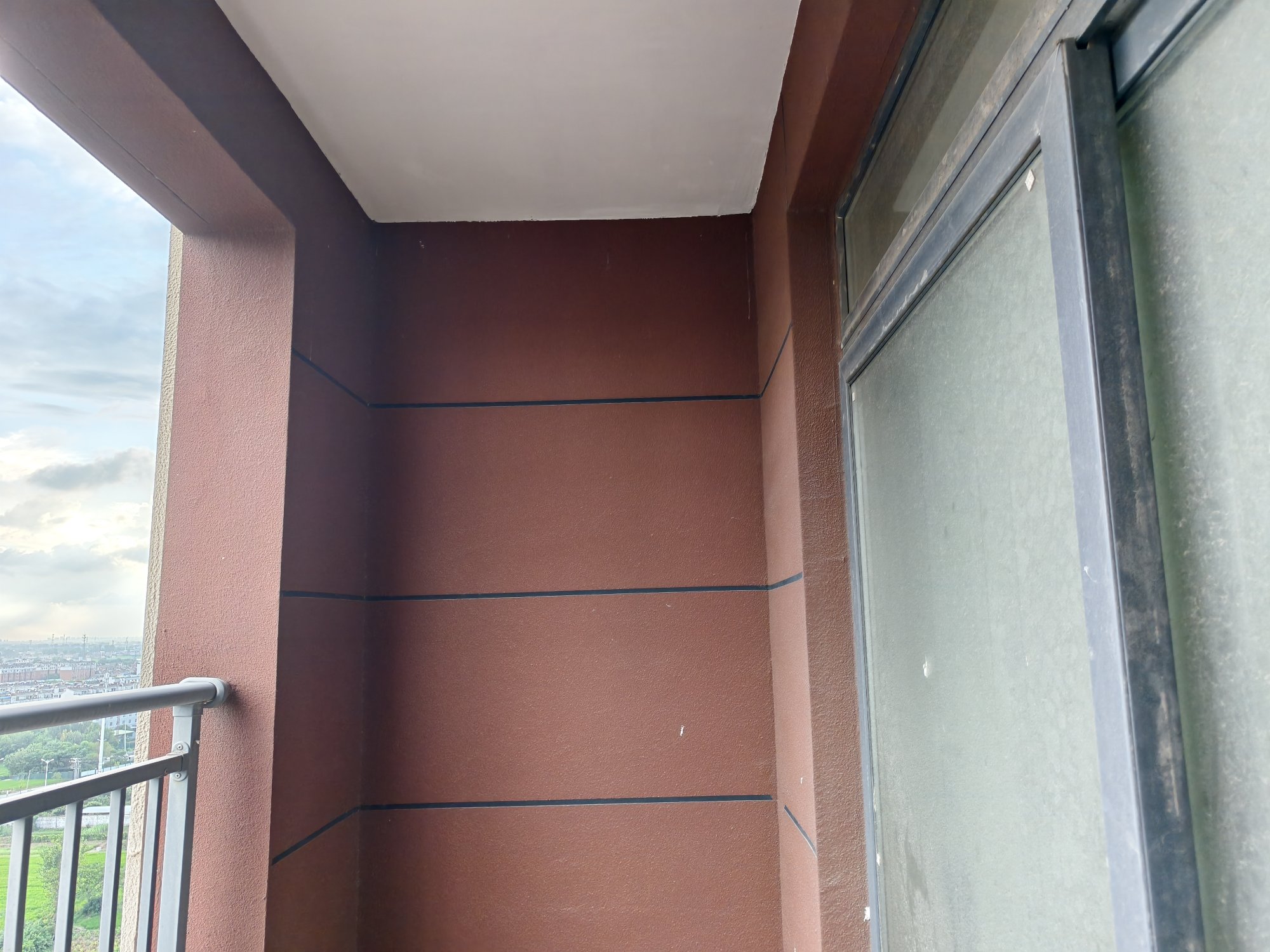 万盛阳光城市 101平 南向三室二厅 交通便利 学区房 毛坯_5