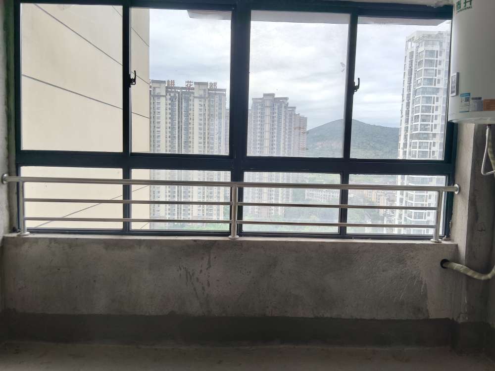新华钟书苑 119平 三室两厅 学区房 毛坯 随时看房_7