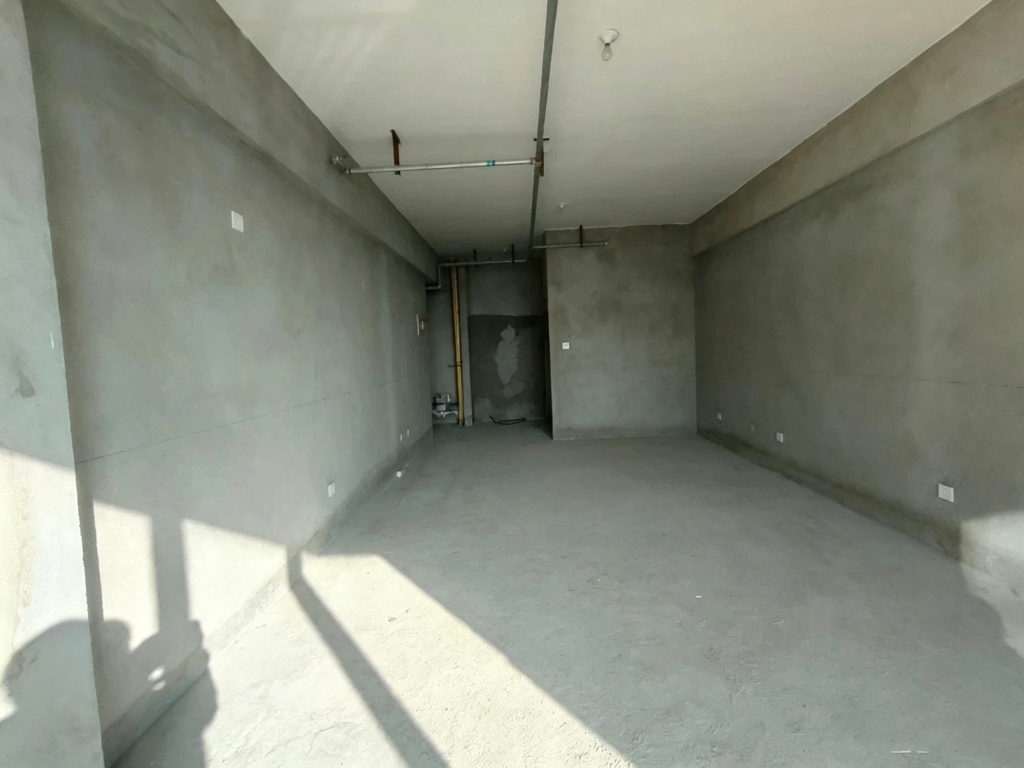 中城建城市国际中心 46平 南向一室 交通便利 毛坯_2