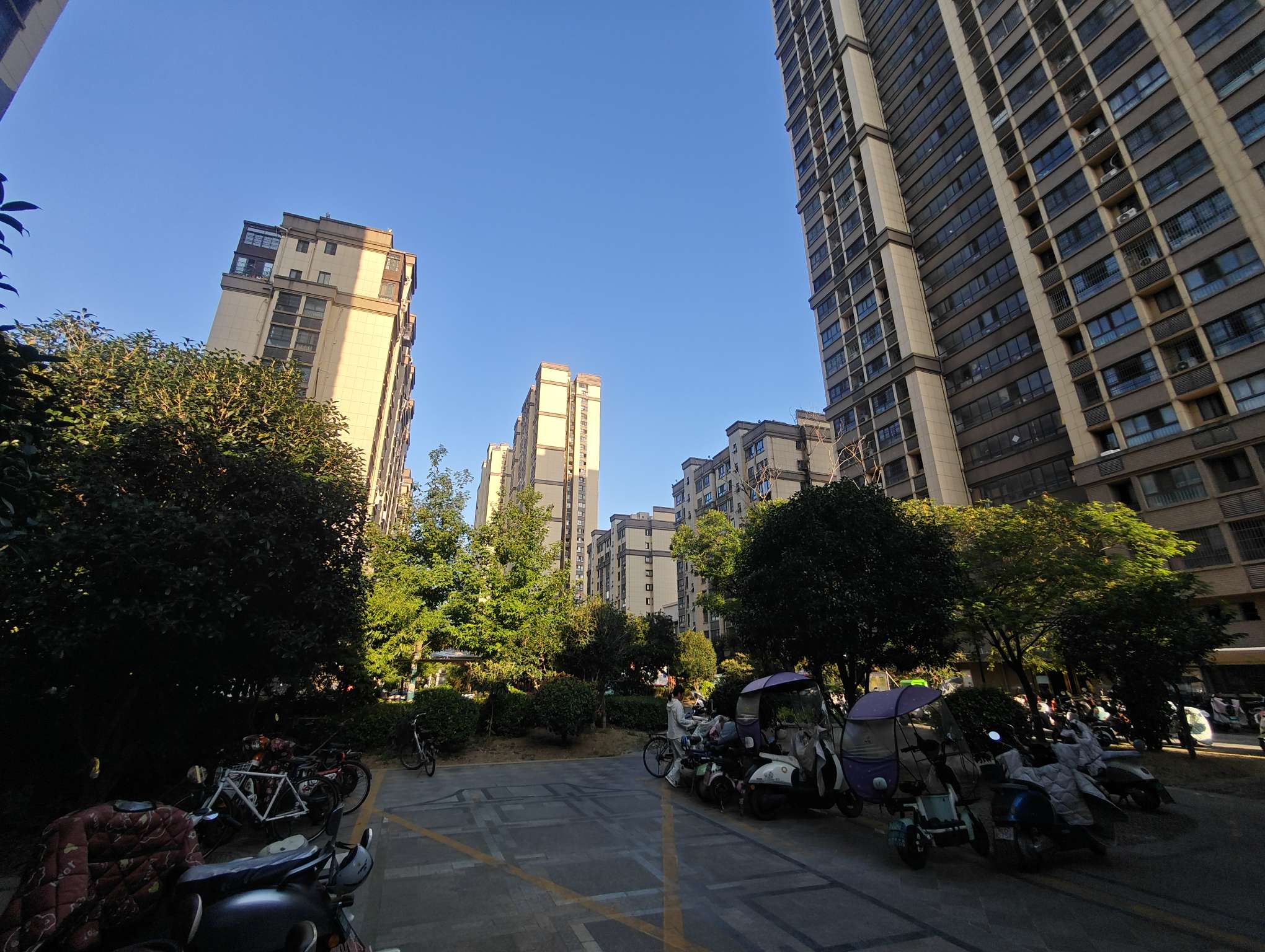 状元学府 84平 南向两室两厅 精装 学区房 交通便利_9