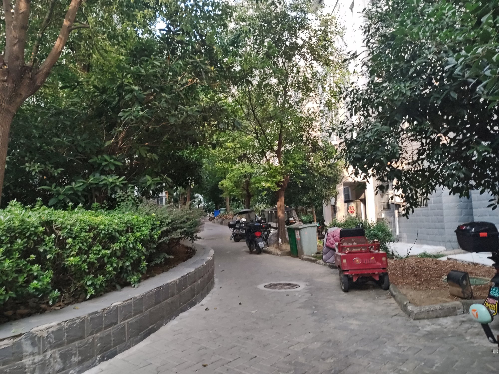 卧龙山庄东区 90平 南向两室两厅 精装 满两年 交通便利_18