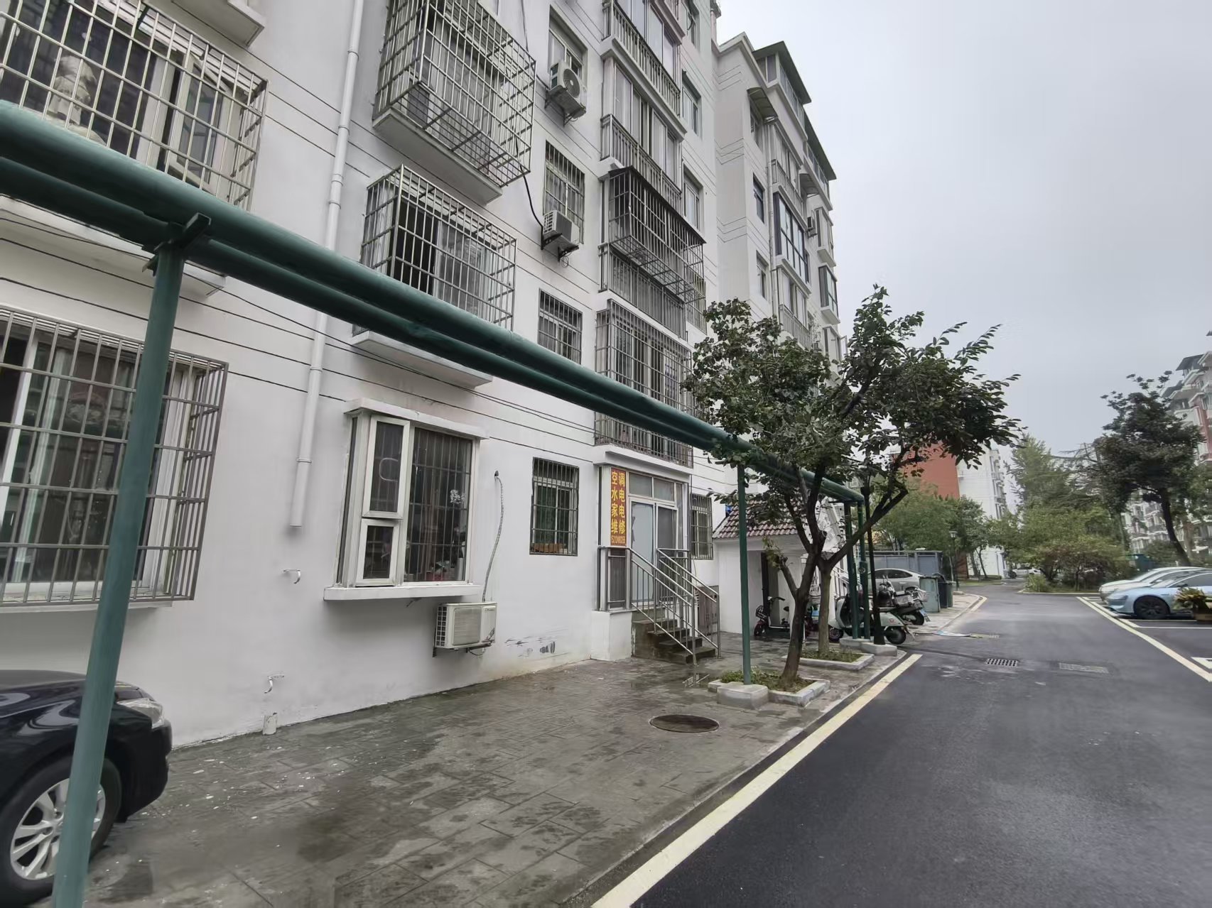 香格里拉 130平 南向三居 满两年 学区房 交通便利_8