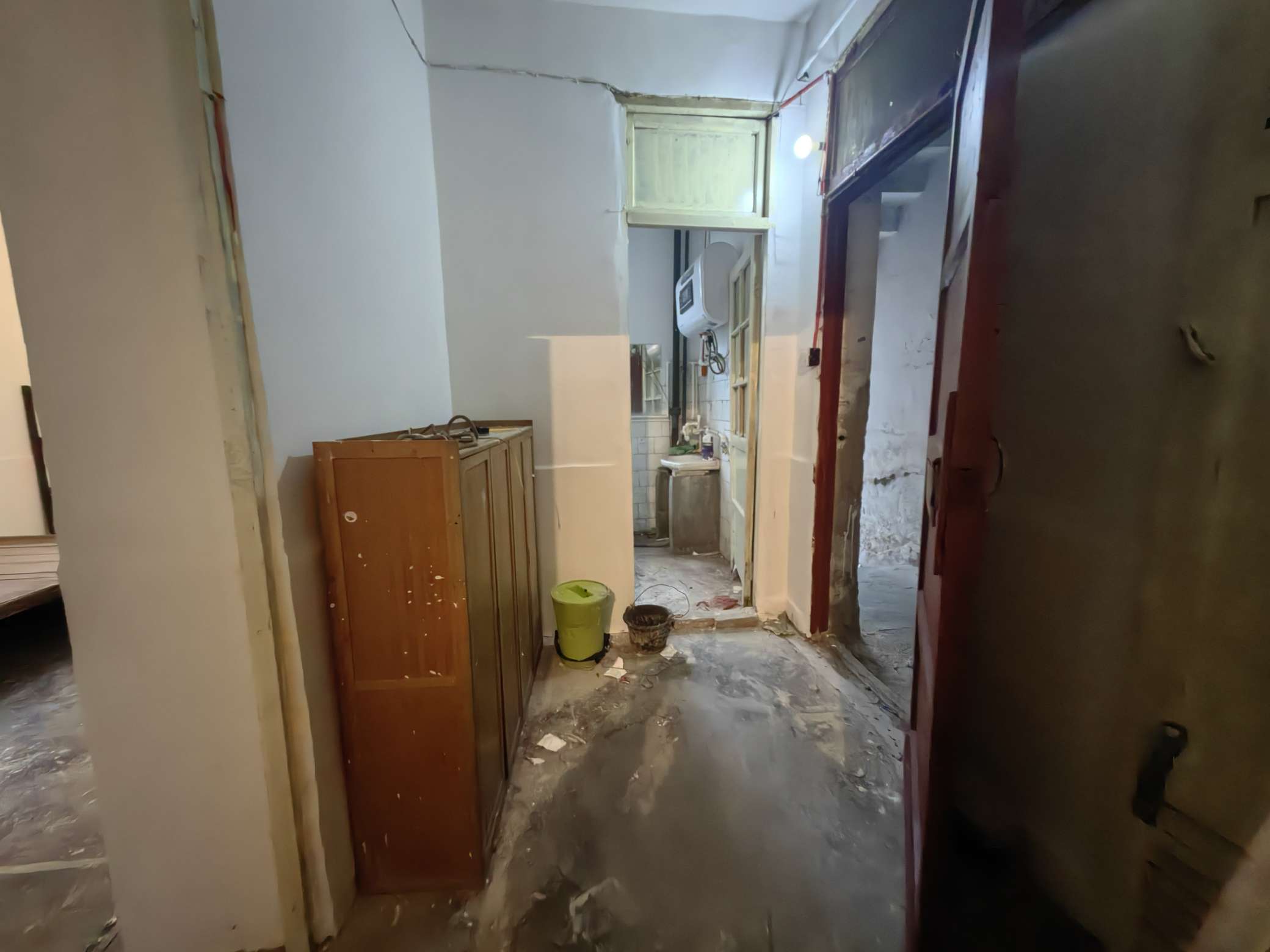 三中家属楼 63平 南向三室一厅 交通便利_9