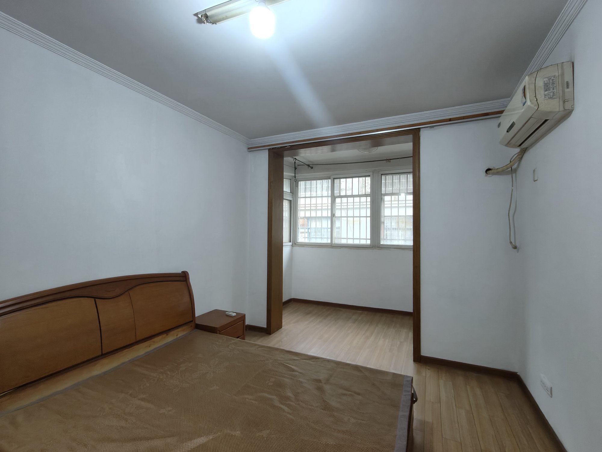 商贸文化广场 109平 精装三室朝南 交通便利 3835元/平_3