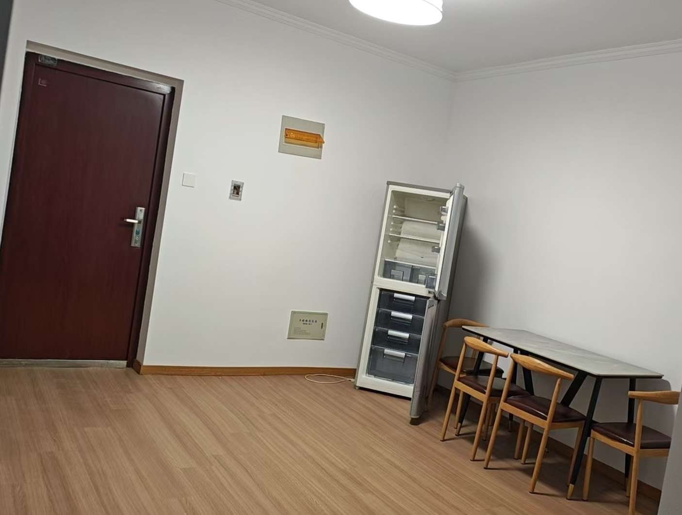 银杏苑 95平 精装南向两居 配套齐全 随时看房_10