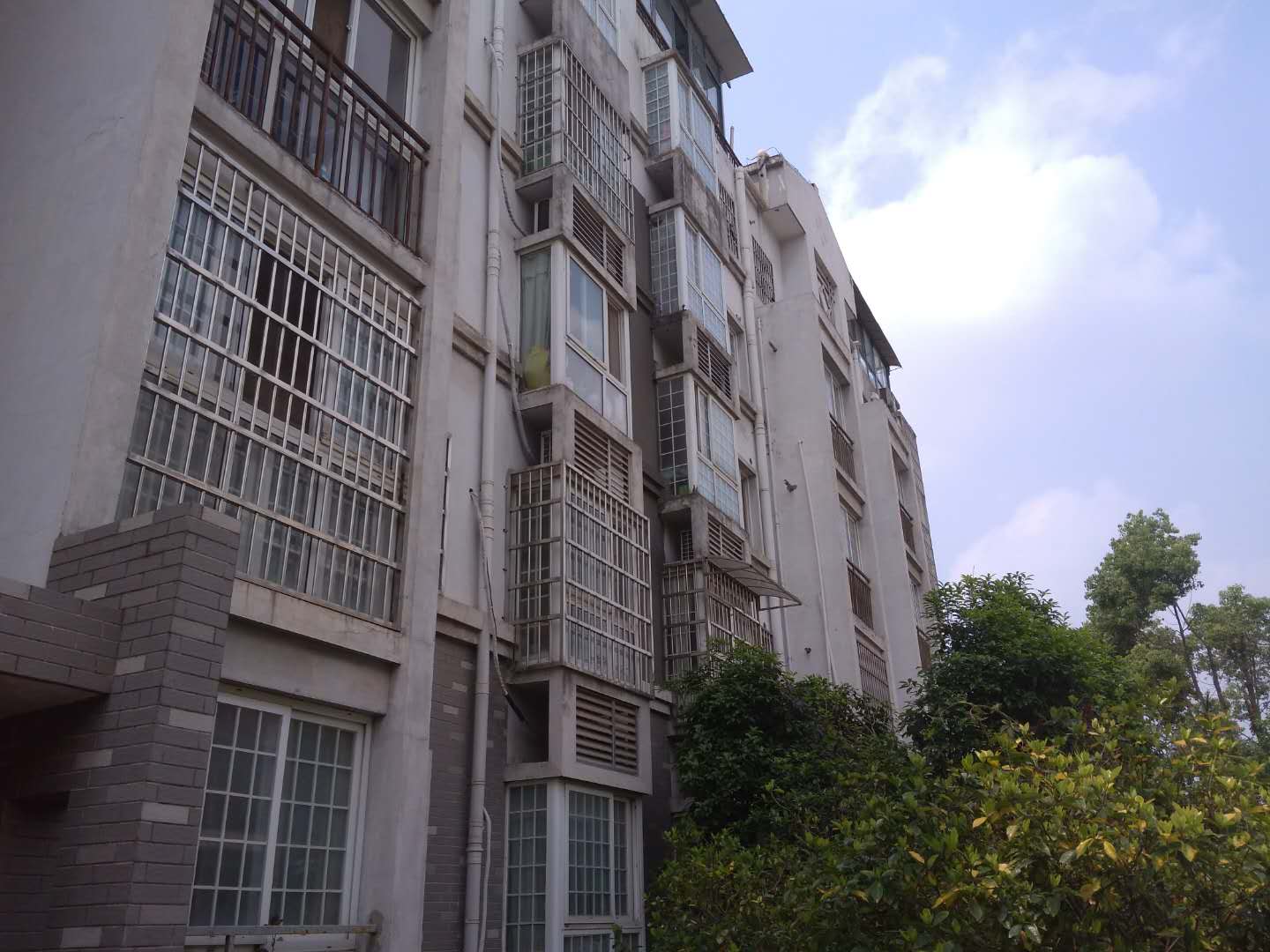 山水居多层五楼-淮南田家庵区二手房-安徽淮南朝阳房产网