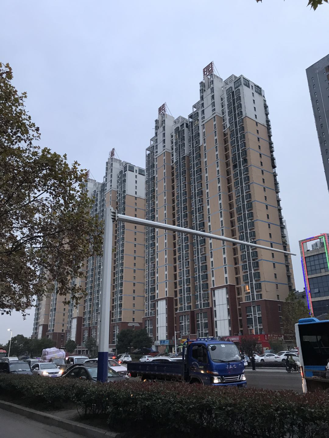 熙城熙园76平方 毛坯五层