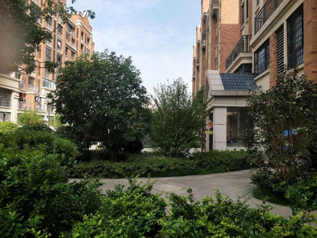 状元路翰林首府100平方三室两厅纯毛坯实验小学-淮南寿县二手房-安徽