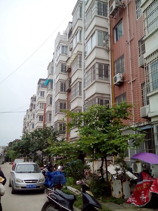 金豪阳光花园多层精装修好房出售